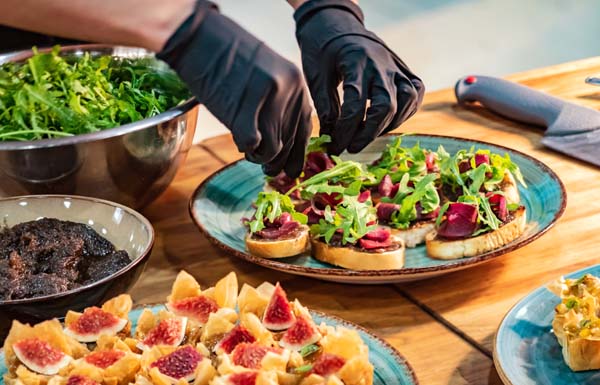 catering food in the restaurant